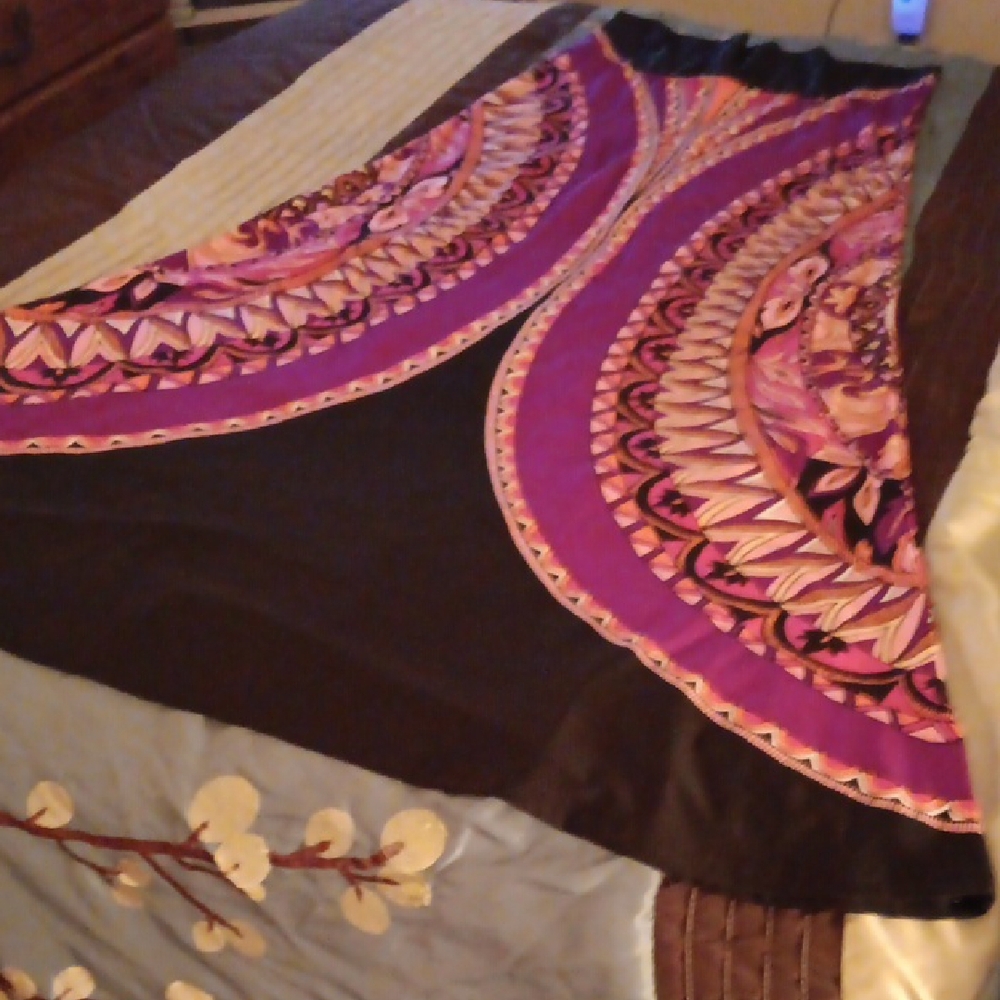 Elegant Black, Purple & Pink Women's Skirt-NWOT